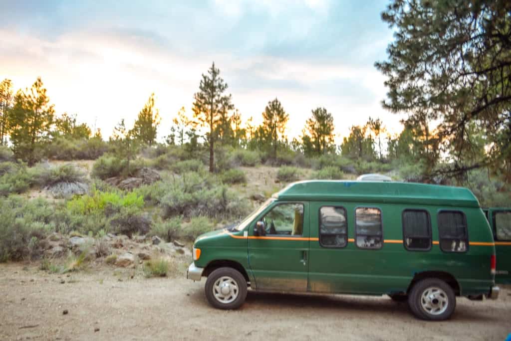 van bend oregon sunset