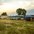 vanlife-meetup-sunset-field