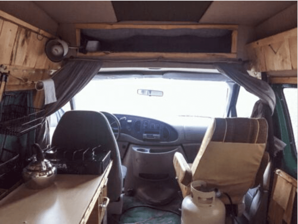 ford-e250-interior