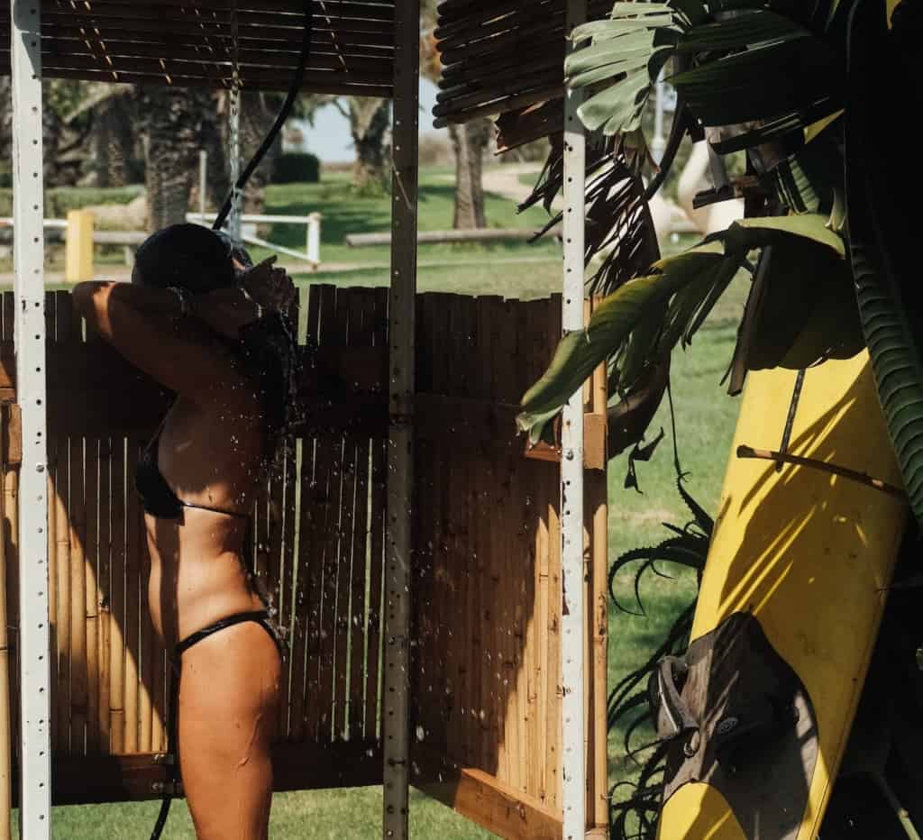 outdoor-shower-beach-mexico