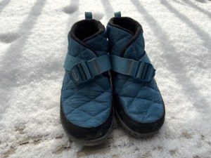 chaco-ramble-puffs-in-snow
