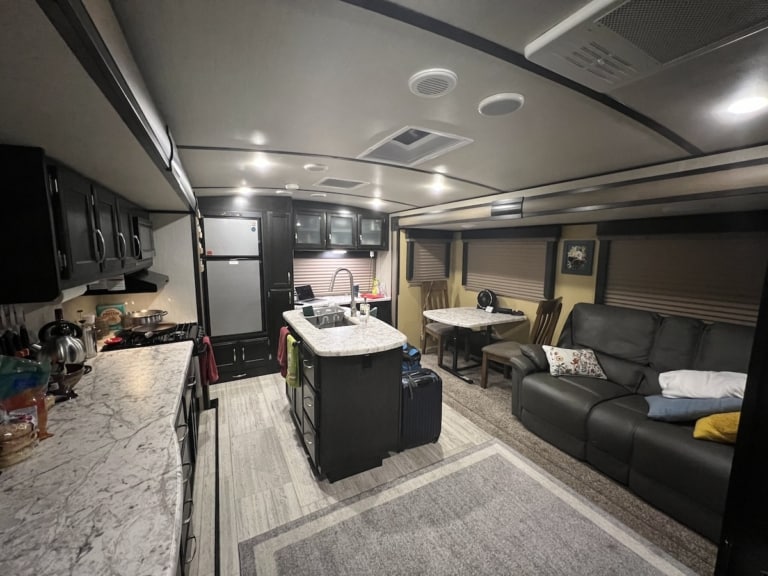 rv-kitchen-area