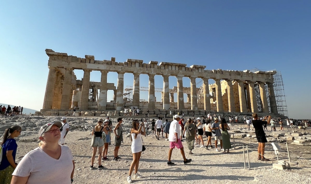 parthenon-building-acropolis-hill-min